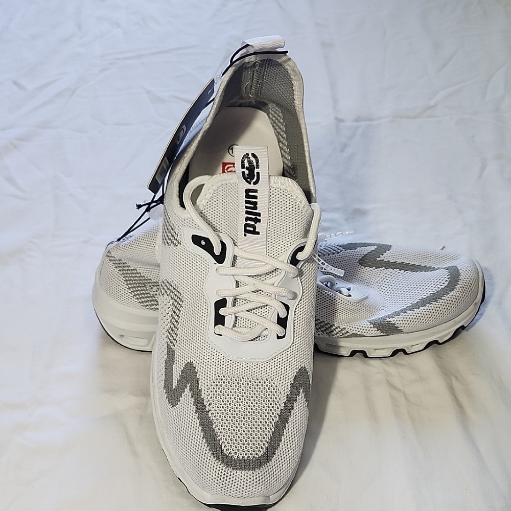 Ecko Unltd White and Gray men's knit athletic sneakers